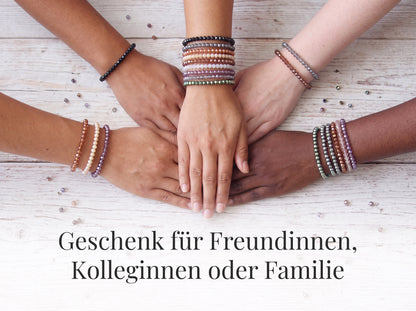 Adventskalender Set 24 Stück – Wichtel Schatz mit Glasperlen Armbändern
