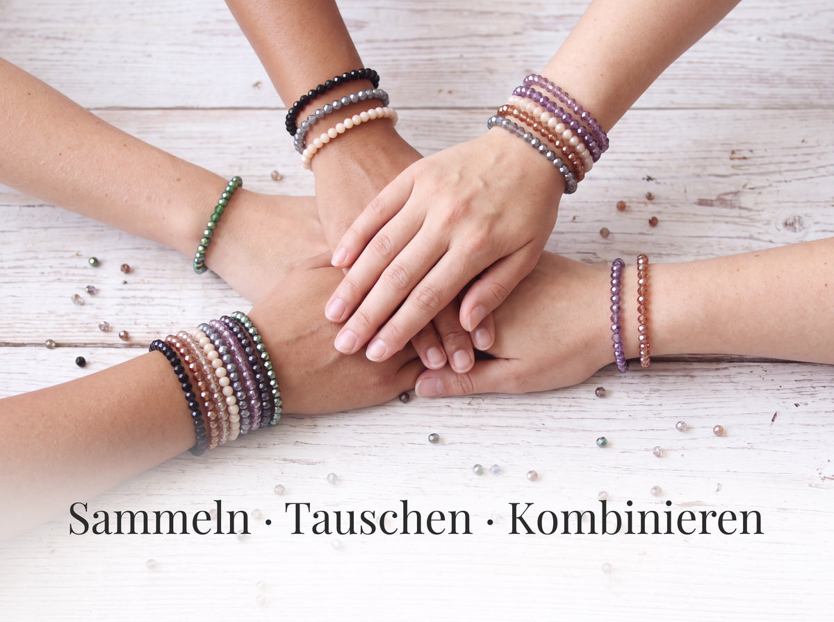Adventskalender Set 24 Stück – Wichtel Schatz mit Glasperlen Armbändern
